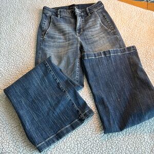 White House black market high-rise wide leg jeans size 00 good condition